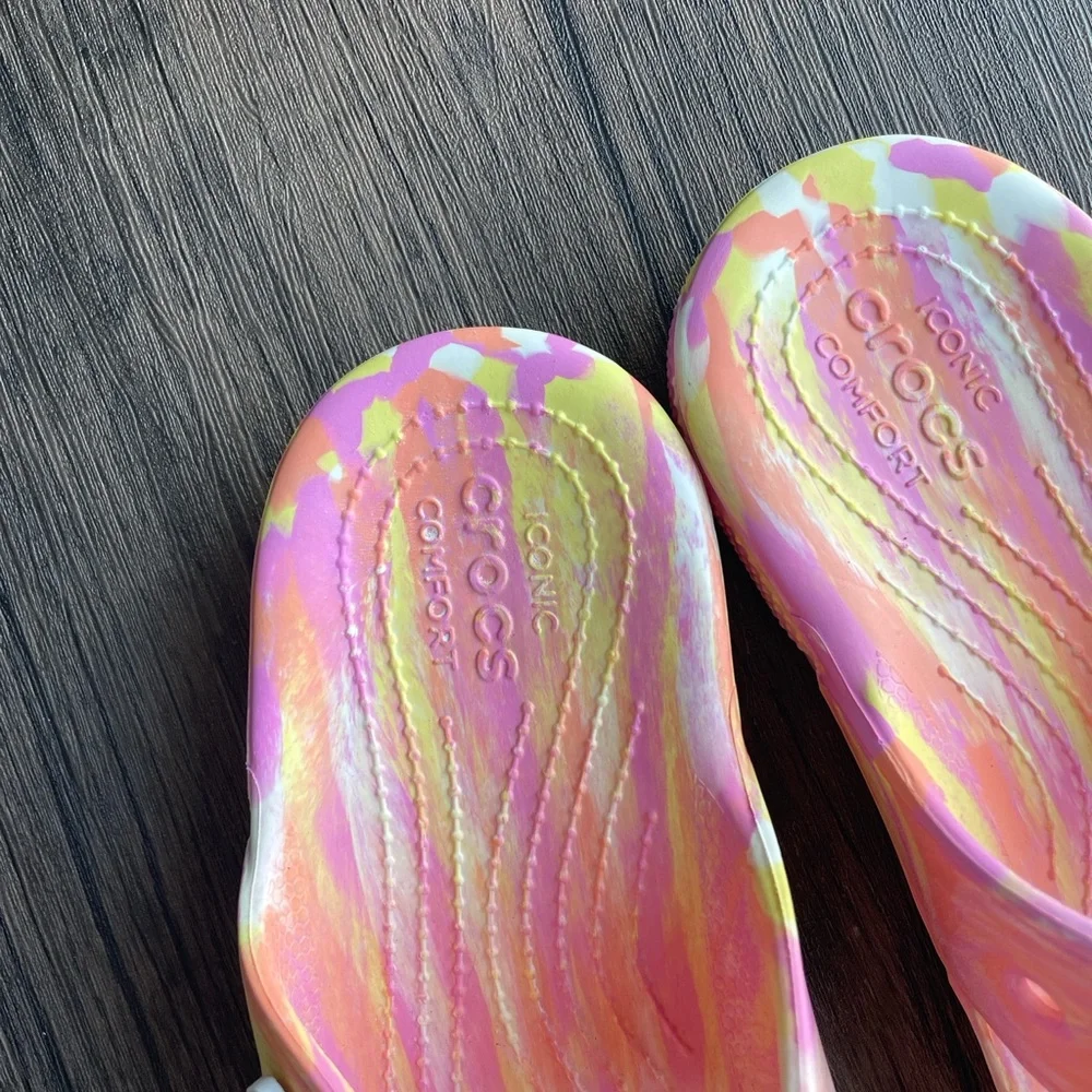 NWOT Crocs Unisex Marbled Slides in Pink and Orange - Picture 3 of 7